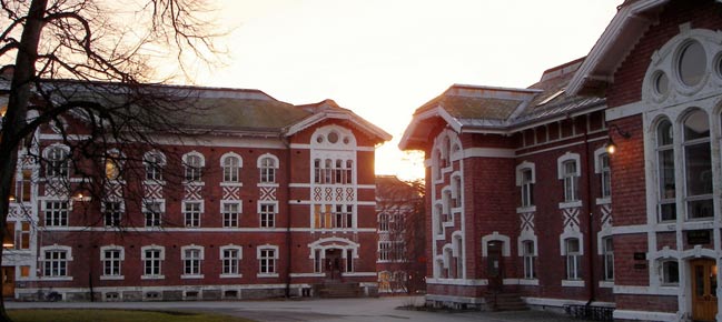 挪威奥斯陆大学读研究生一年要多少钱